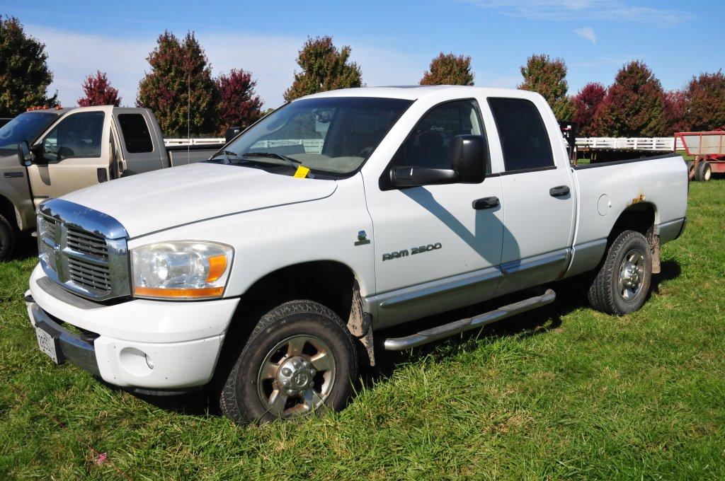 2006 Dodge Ram 2500 4x4 crew cab w/ 24V Cummins Turbo Diesel (needs work, h