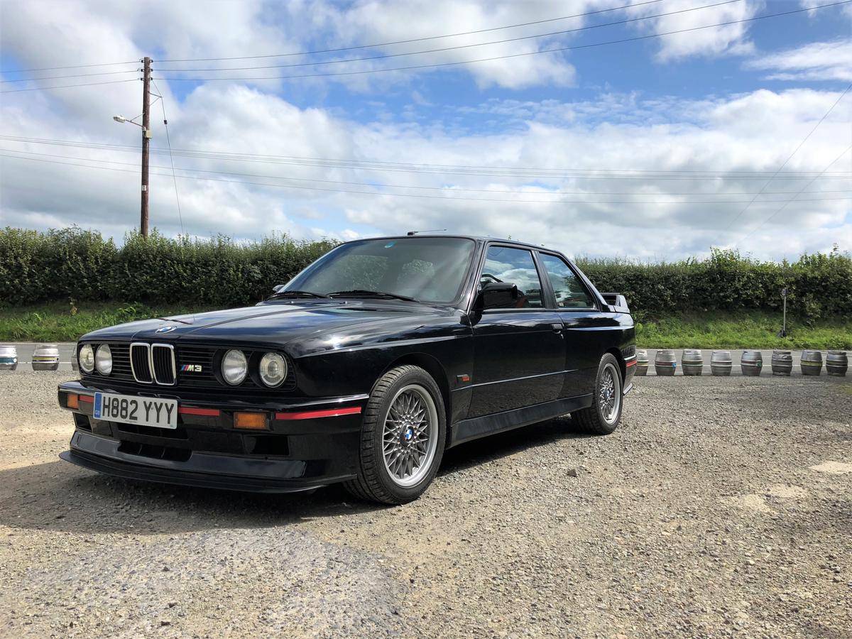 1991 BMW E30 M3 Sport Evolution