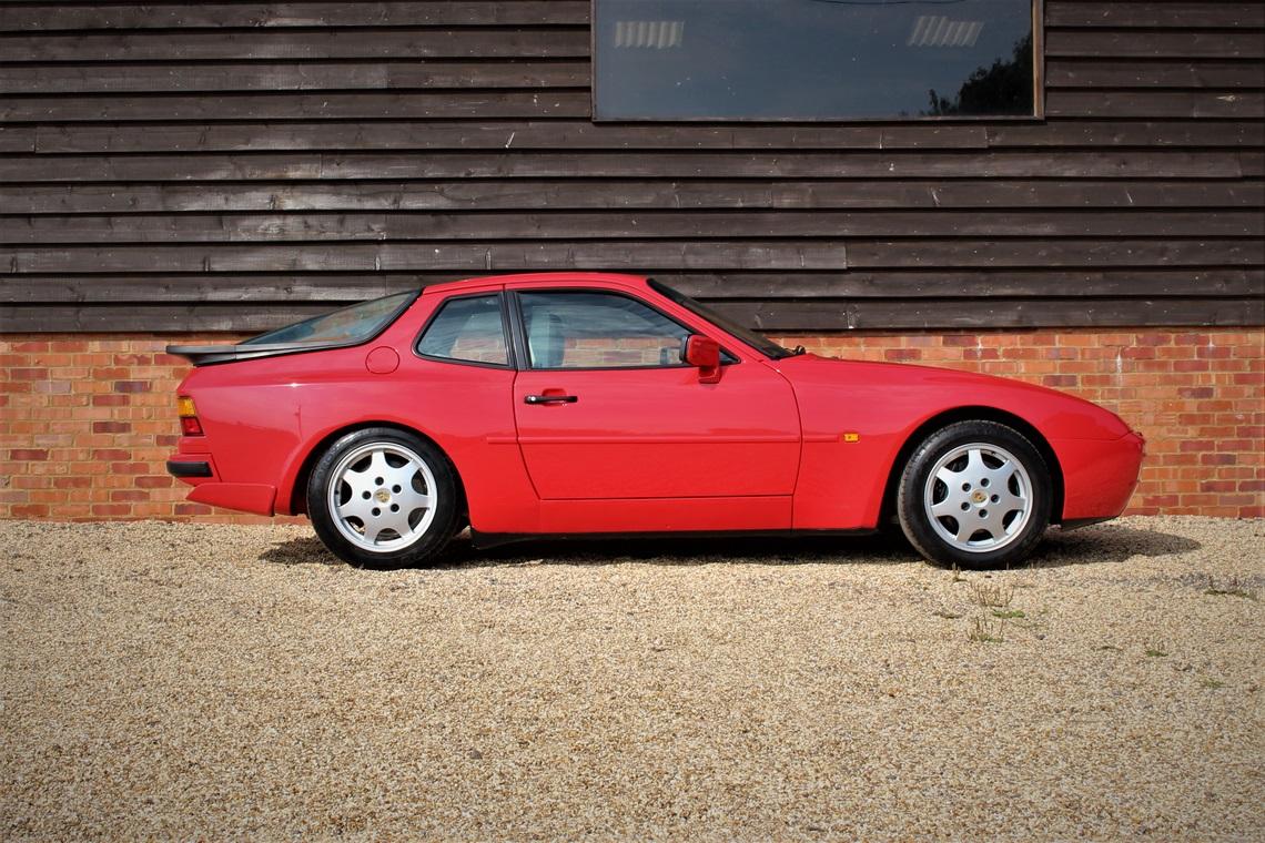 **Regretfully Withdrawn**1990 Porsche 944 Turbo