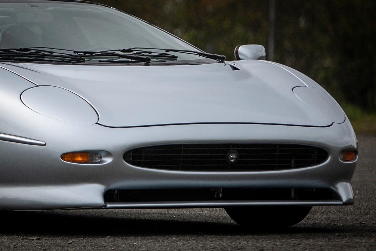 1997 Jaguar XJ220