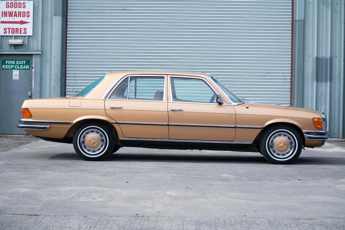 1973 Mercedes-Benz 350SE (W116)