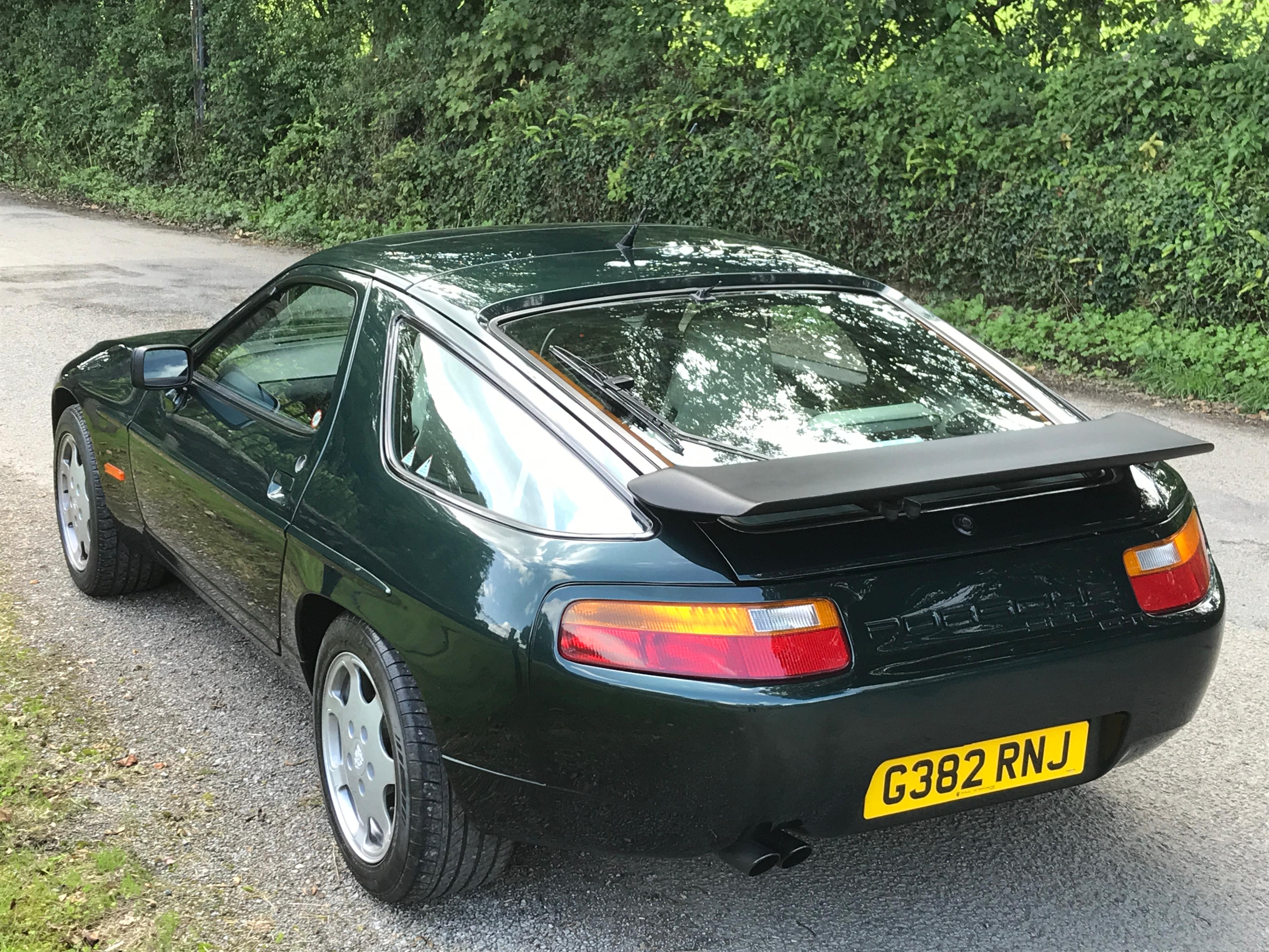 1989 Porsche 928 GT