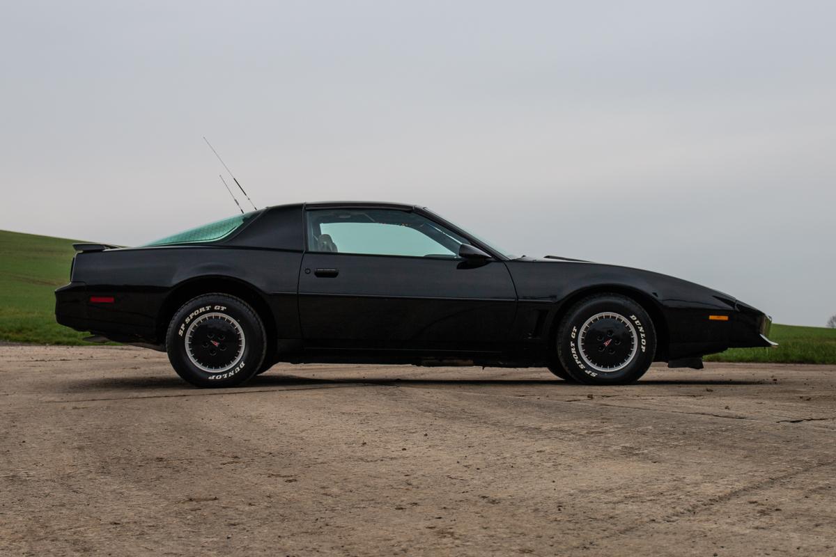 1983 Pontiac Trans-Am 'Knight Rider' KITT Homage