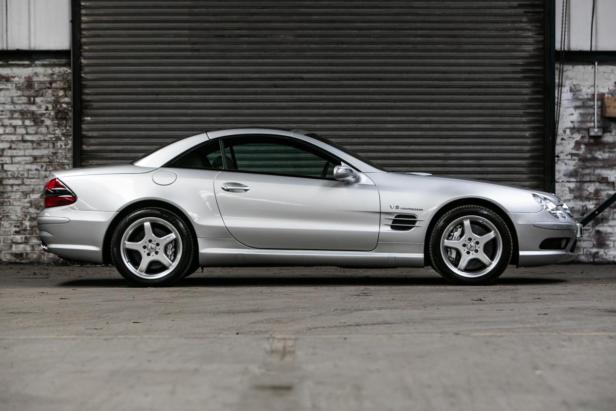 2004 Mercedes-Benz SL55 AMG