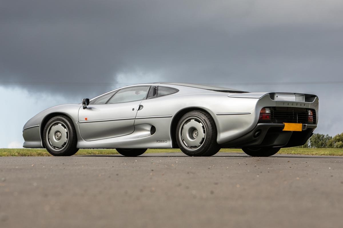 1993 Jaguar XJ220