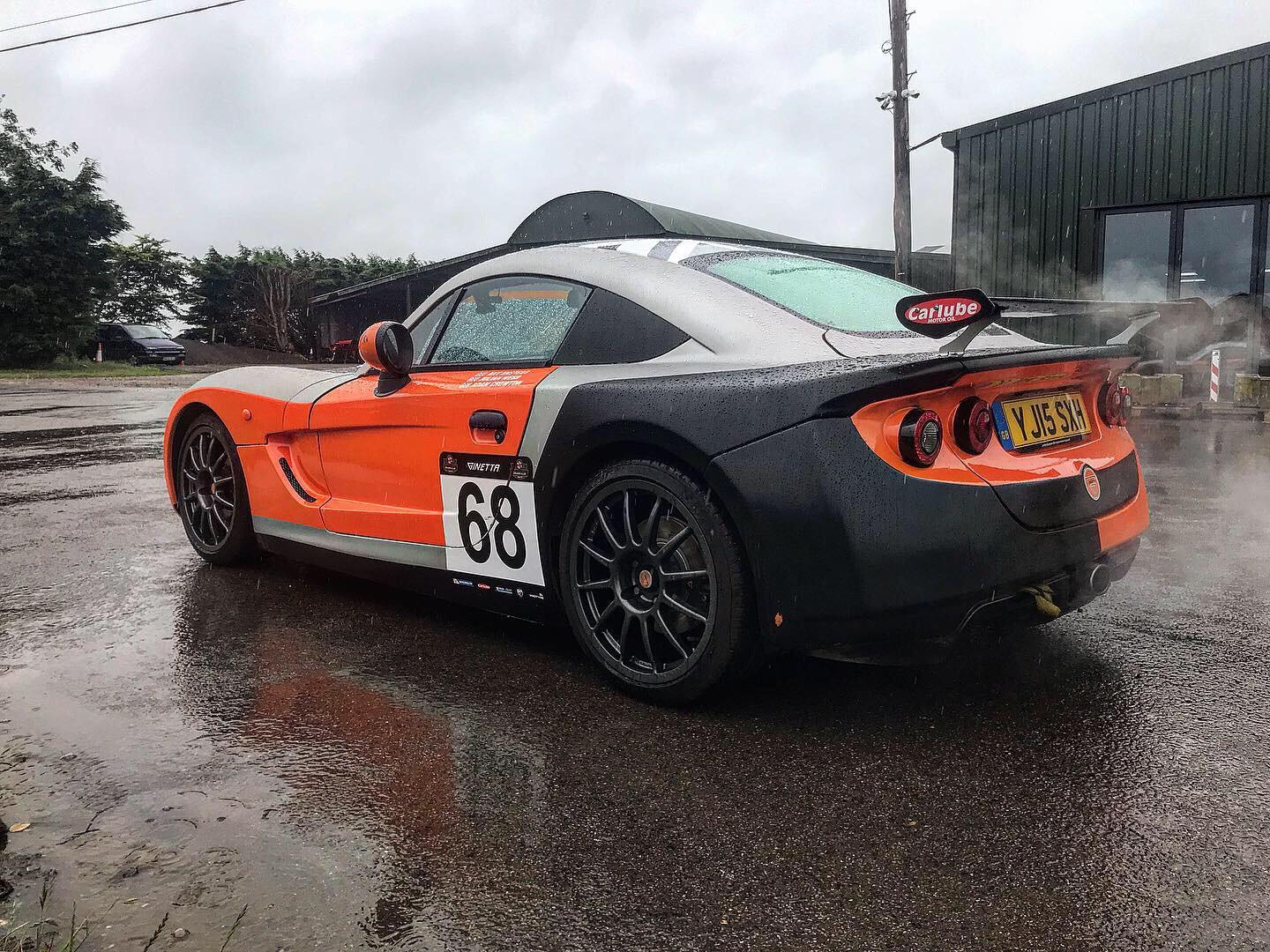 2015 Ginetta G40