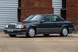 1991 Mercedes-Benz 500E (W124)