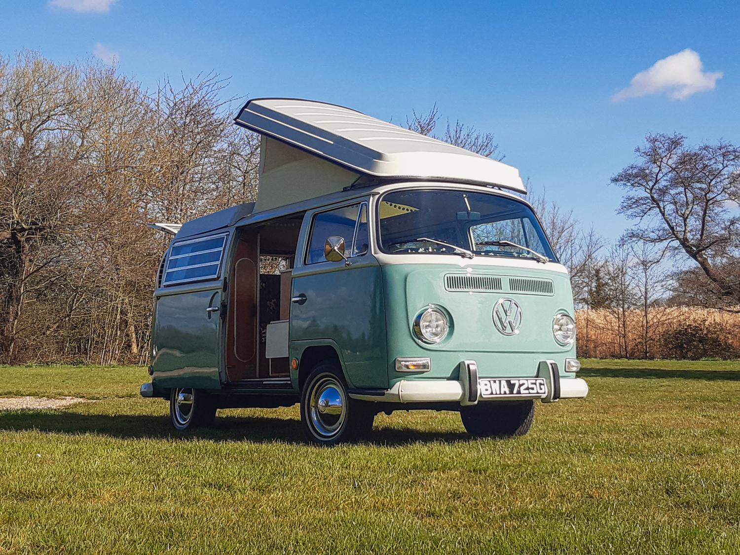 1969 Volkswagen Type 2 Westfalia 'Bay Window' Camper Van