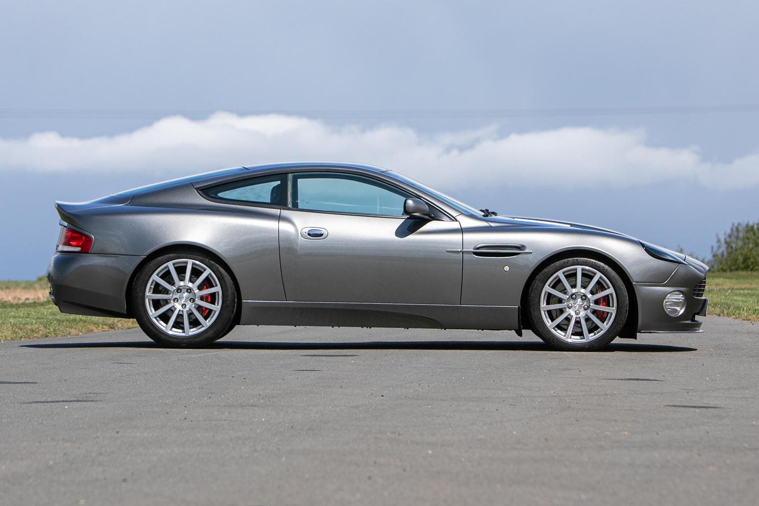 2005 Aston Martin Vanquish S