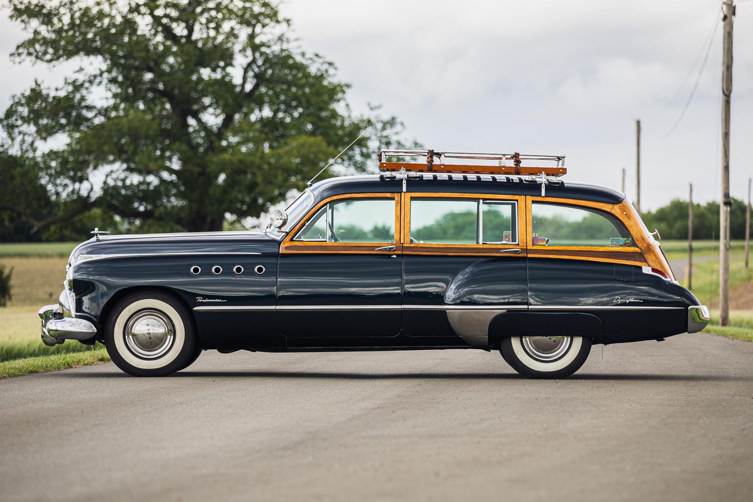 1949 Buick Roadmaster Estate Wagon (Woodie)