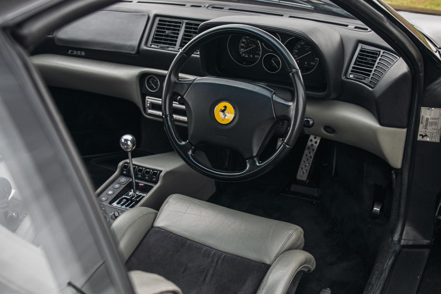 1996 Ferrari F355 GTB - Manual