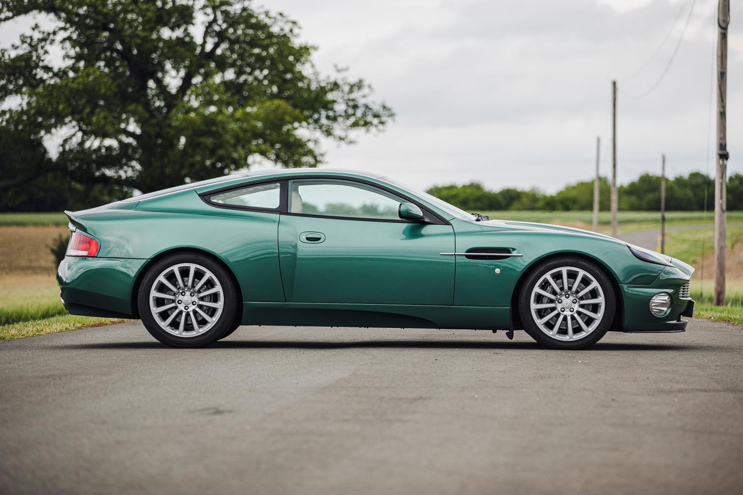 2002 Aston Martin Vanquish