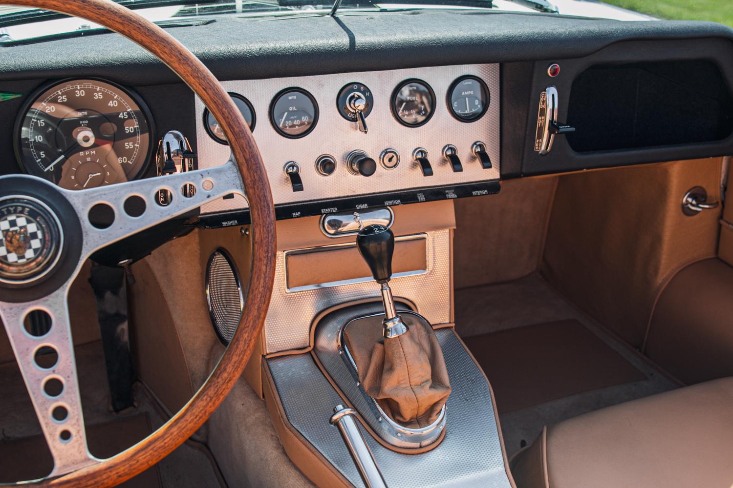 1961 Jaguar E-Type Series 1 Roadster