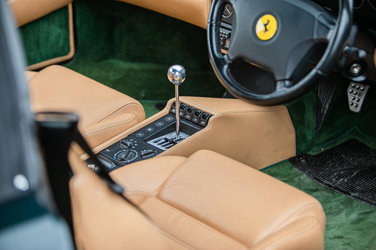 1998 Ferrari 355 Spider Manual