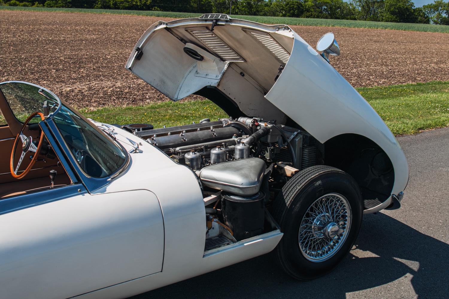 1961 Jaguar E-Type Series 1 Roadster