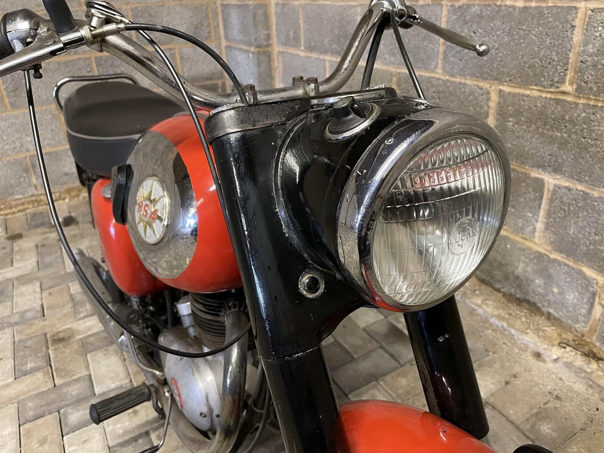 1961 BSA B40