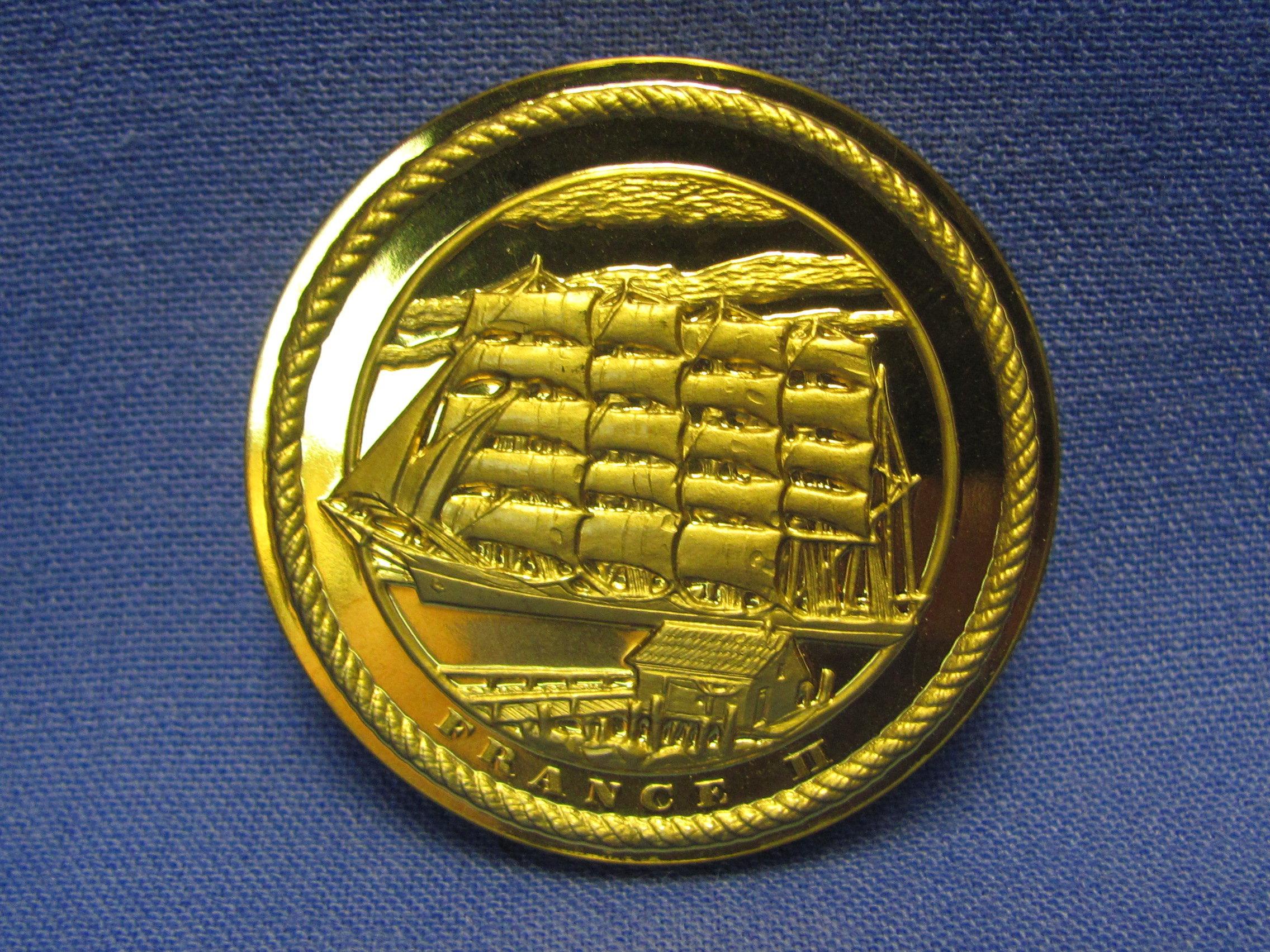 Set of 25 – Franklin Mint Sailing Ships Box Collection – Wood Base – Brass Top – 1 1/2” in diameter