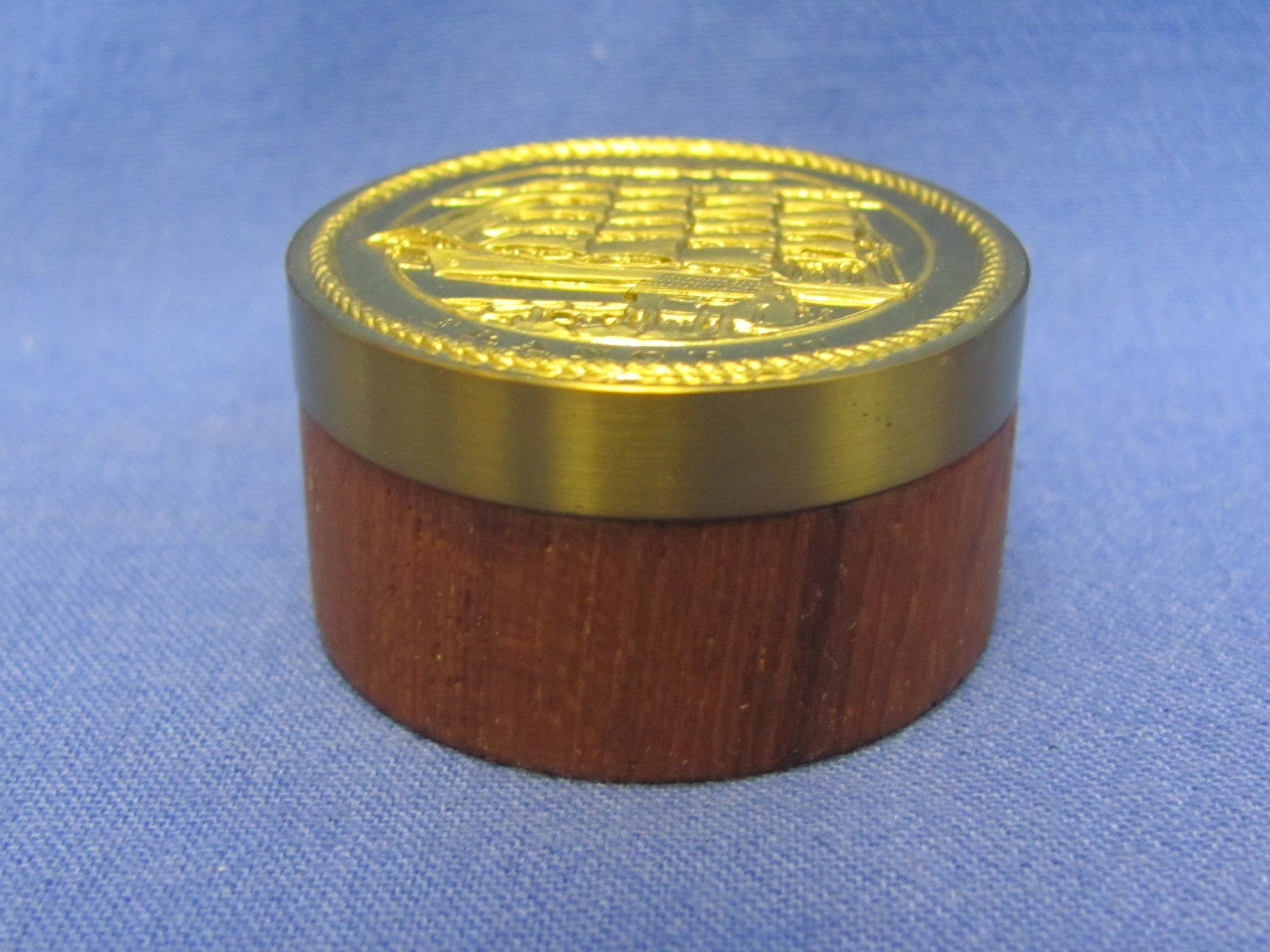 Set of 25 – Franklin Mint Sailing Ships Box Collection – Wood Base – Brass Top – 1 1/2” in diameter