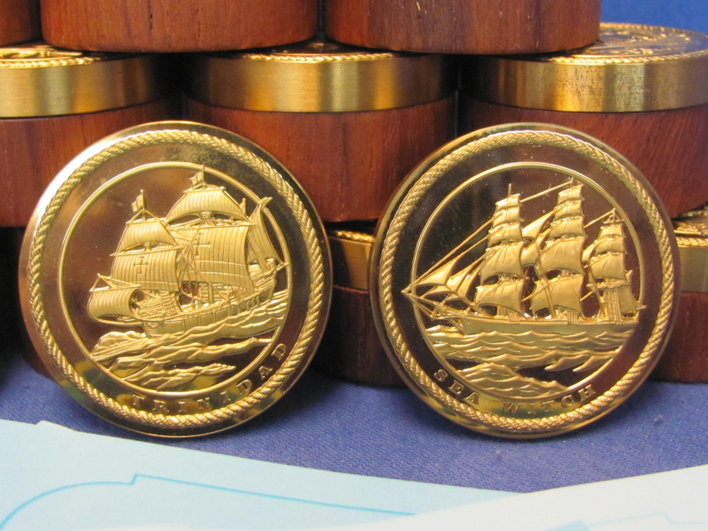 Set of 25 – Franklin Mint Sailing Ships Box Collection – Wood Base – Brass Top – 1 1/2” in diameter