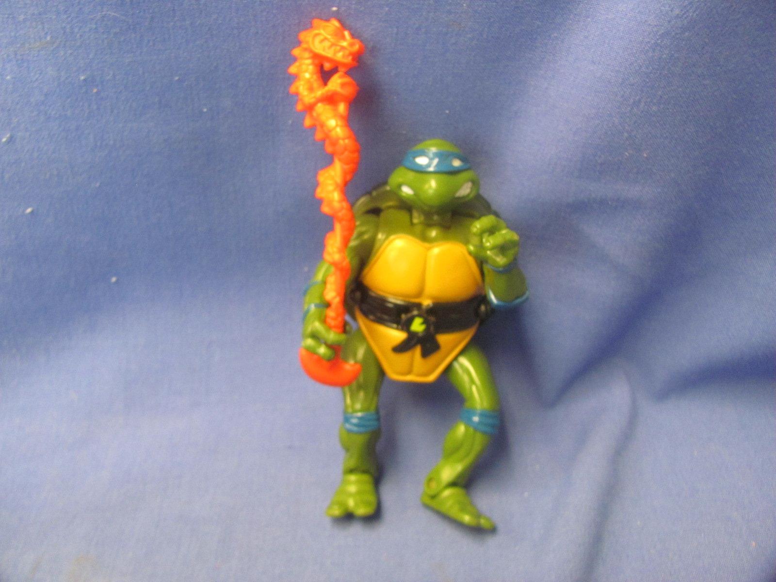 1988 – 1994 Ninja Turtle & Other Action Figures – Vehicle – Space Ship – Miniature Playset in Turtle