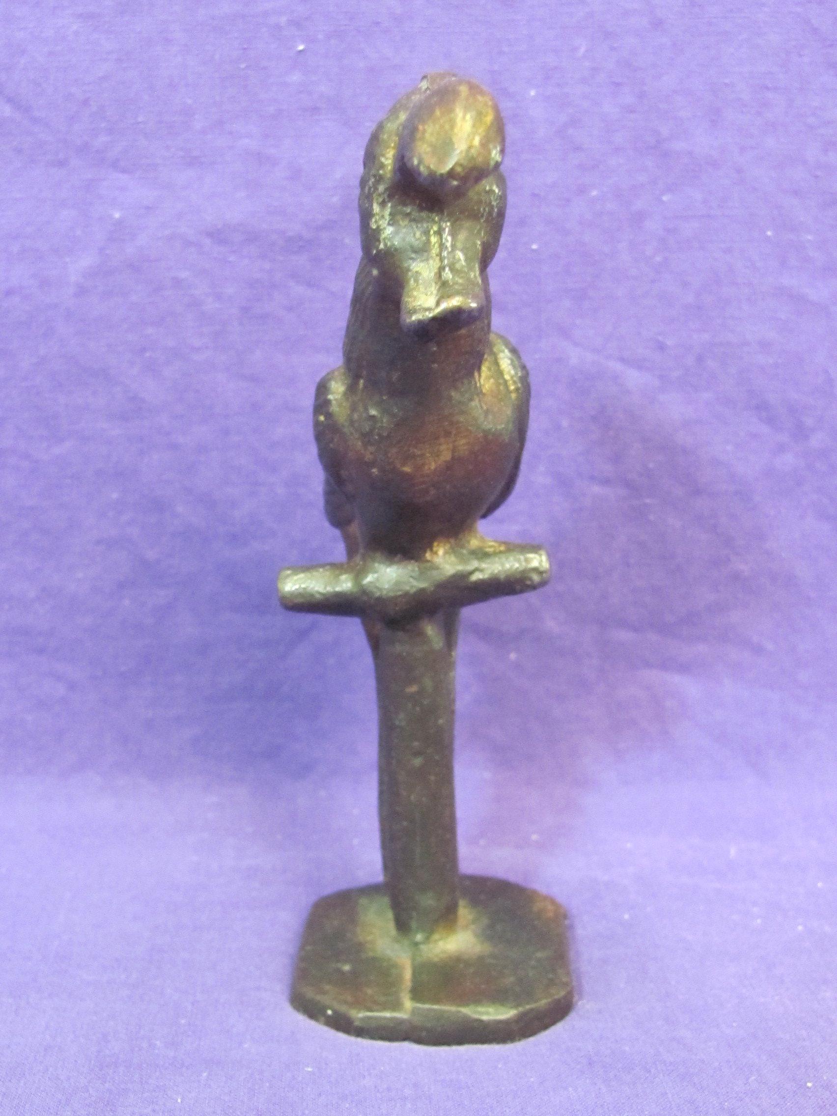 Cast Iron Bottle Opener – Parrot on a Stand – 4 1/2” tall – No Markings – New? Vintage?