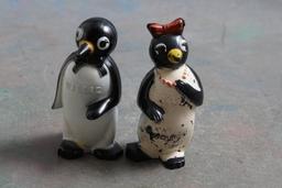 1950's KOOL Cigarettes Promo WILLIE & MILLIE Salt Pepper Shakers F&F Plastic