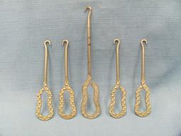 Metal Button Hooks (10) – Longest is 5 1/8” and Shortest is 3 1/8” - Light Wear