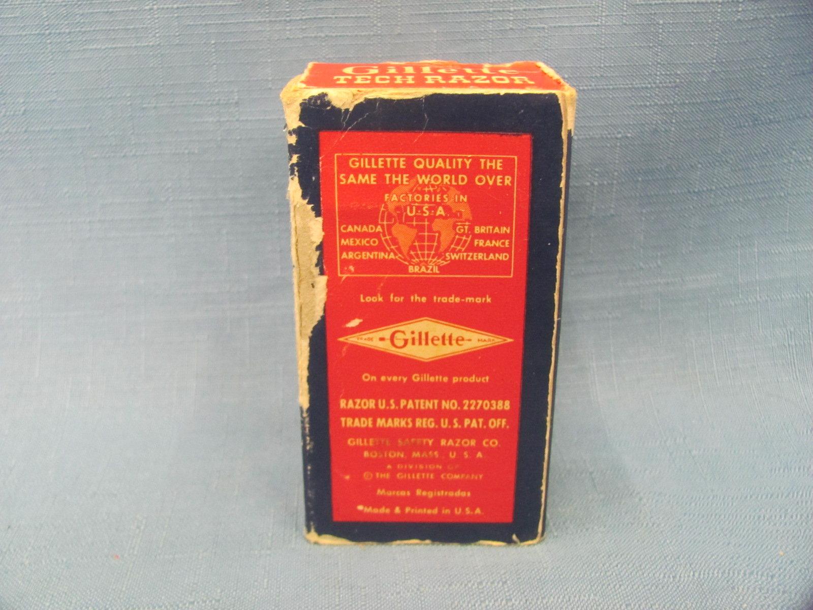 1952 Gillette Tech Razor With Blades – Original Box – Light Wear - Needs Cleaning