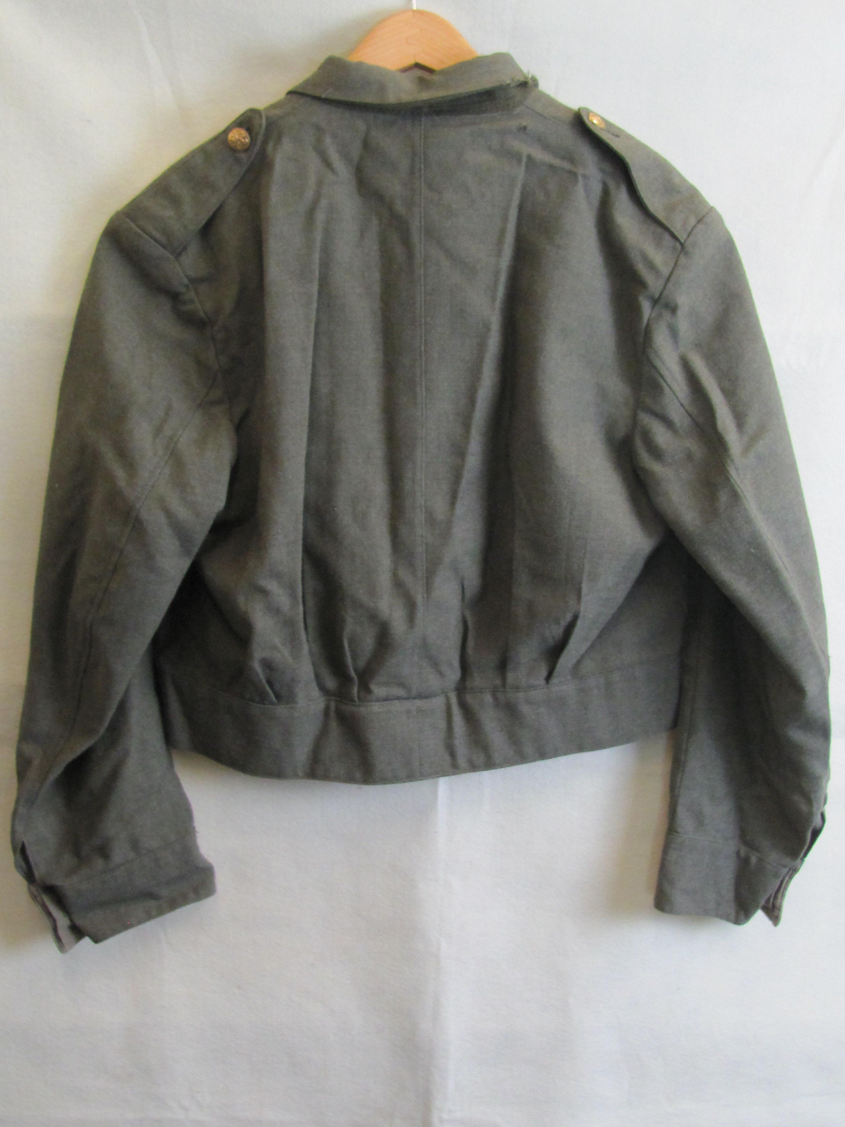 Men's Jacket – Size Medium? - Marked “Mfg. Holland Wool” - Drab-Olive Green/Gray -