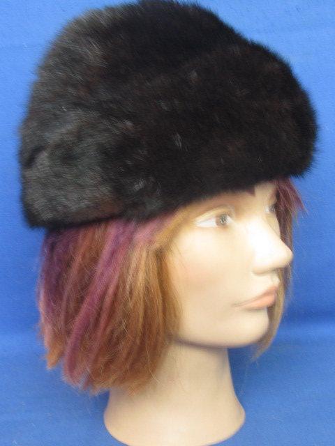 Vintage Betmar Elegante New York Paris  Dark  Mink Fur  Hat & Box