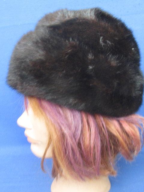 Vintage Betmar Elegante New York Paris  Dark  Mink Fur  Hat & Box