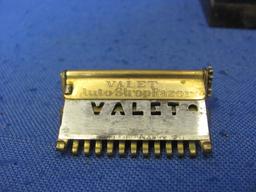 Valet Auto/Strop Razor In Metal Case – Some Blades – Used Condition – As Shown