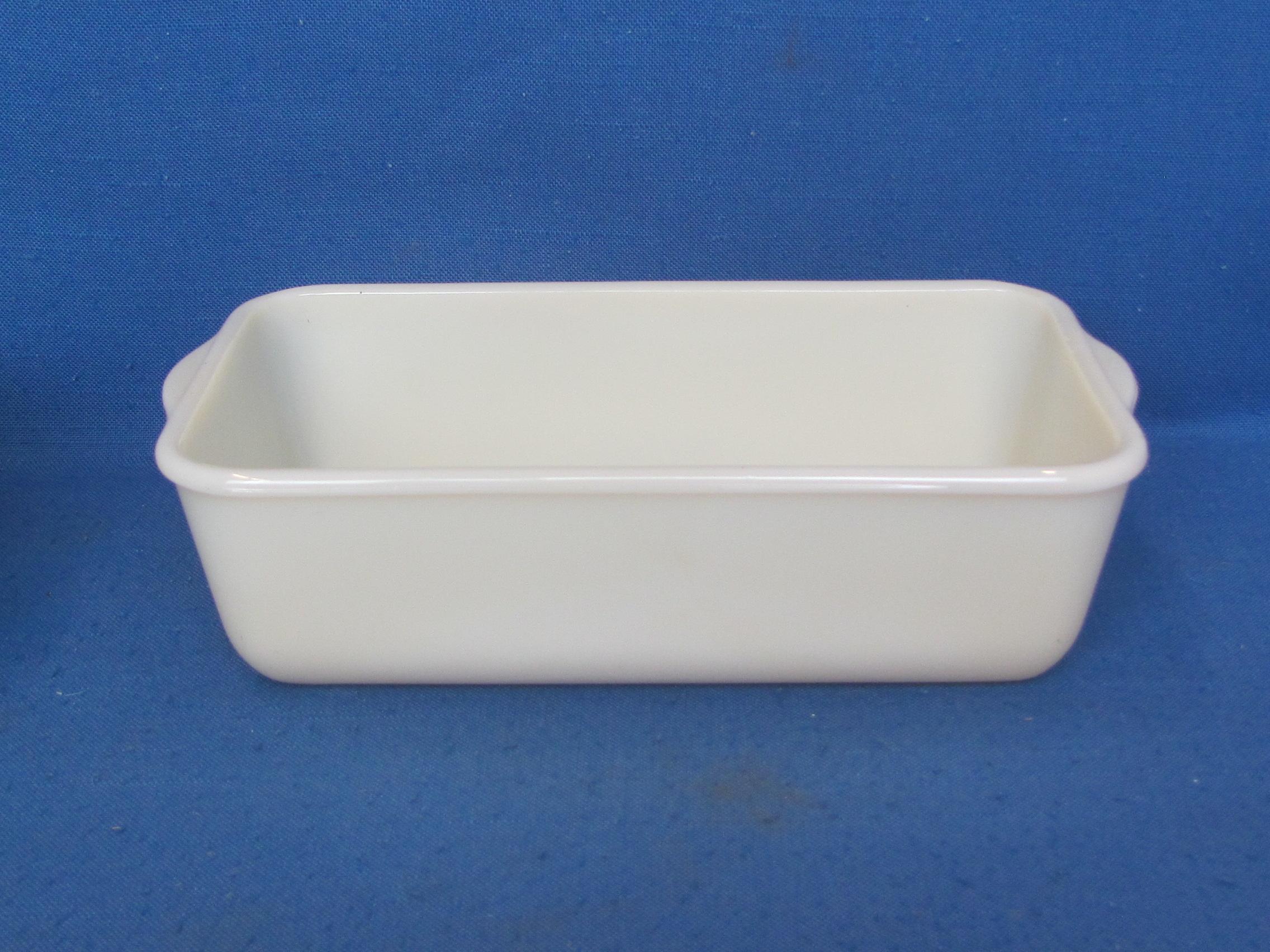 2 Fire-King Loaf Pans – Ivory & Jadite Philbe – 9 3/4” long – Ivory in good condition