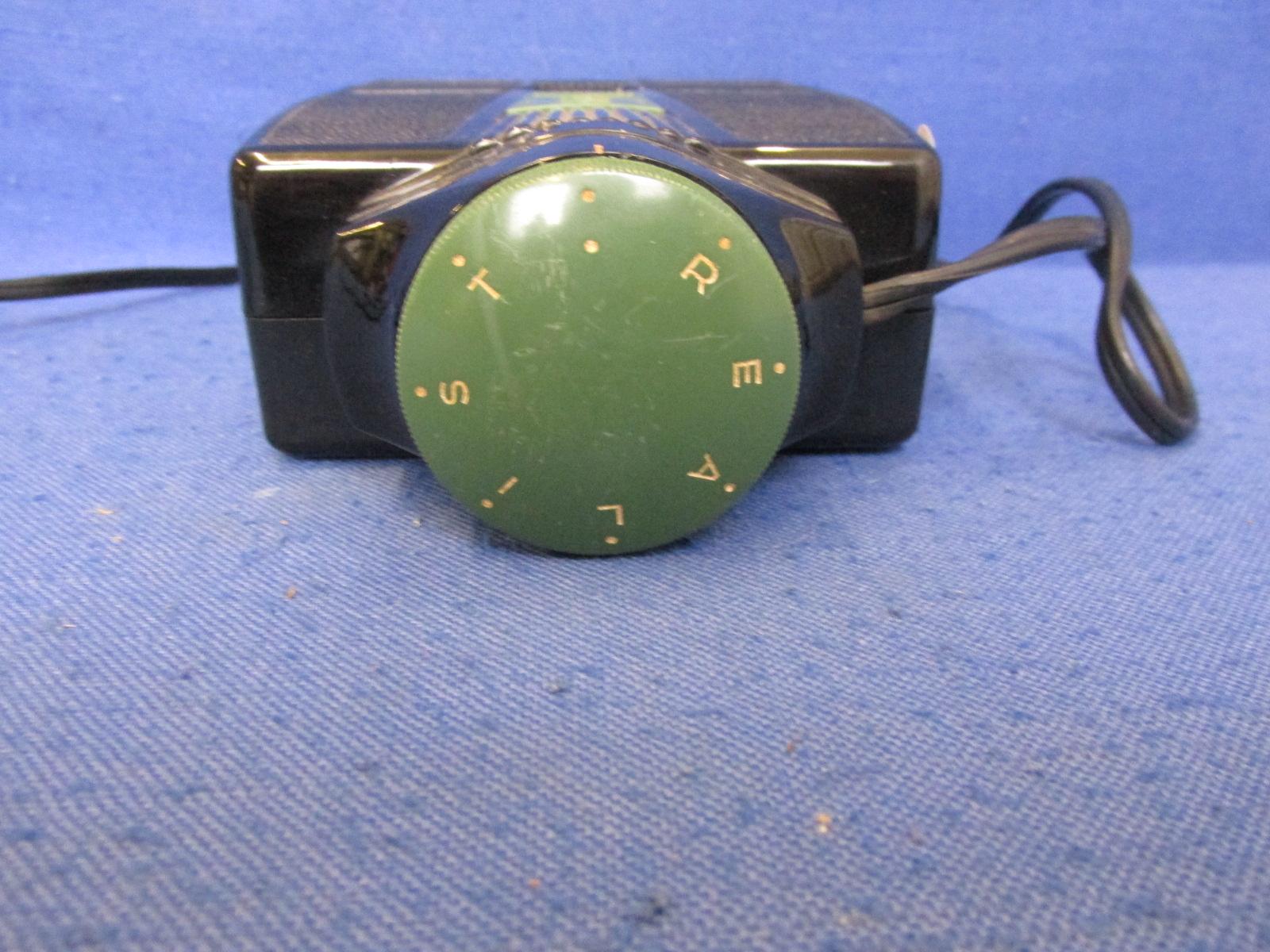 Vintage – Stereo Realist Viewer 7 3/4”D x 2 1/4”H x 4 1/2”W – Tested & Works -