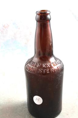 Old Amber SHUSTERS Beer Bottle Malt Extract Rochester Minnesota Brewery