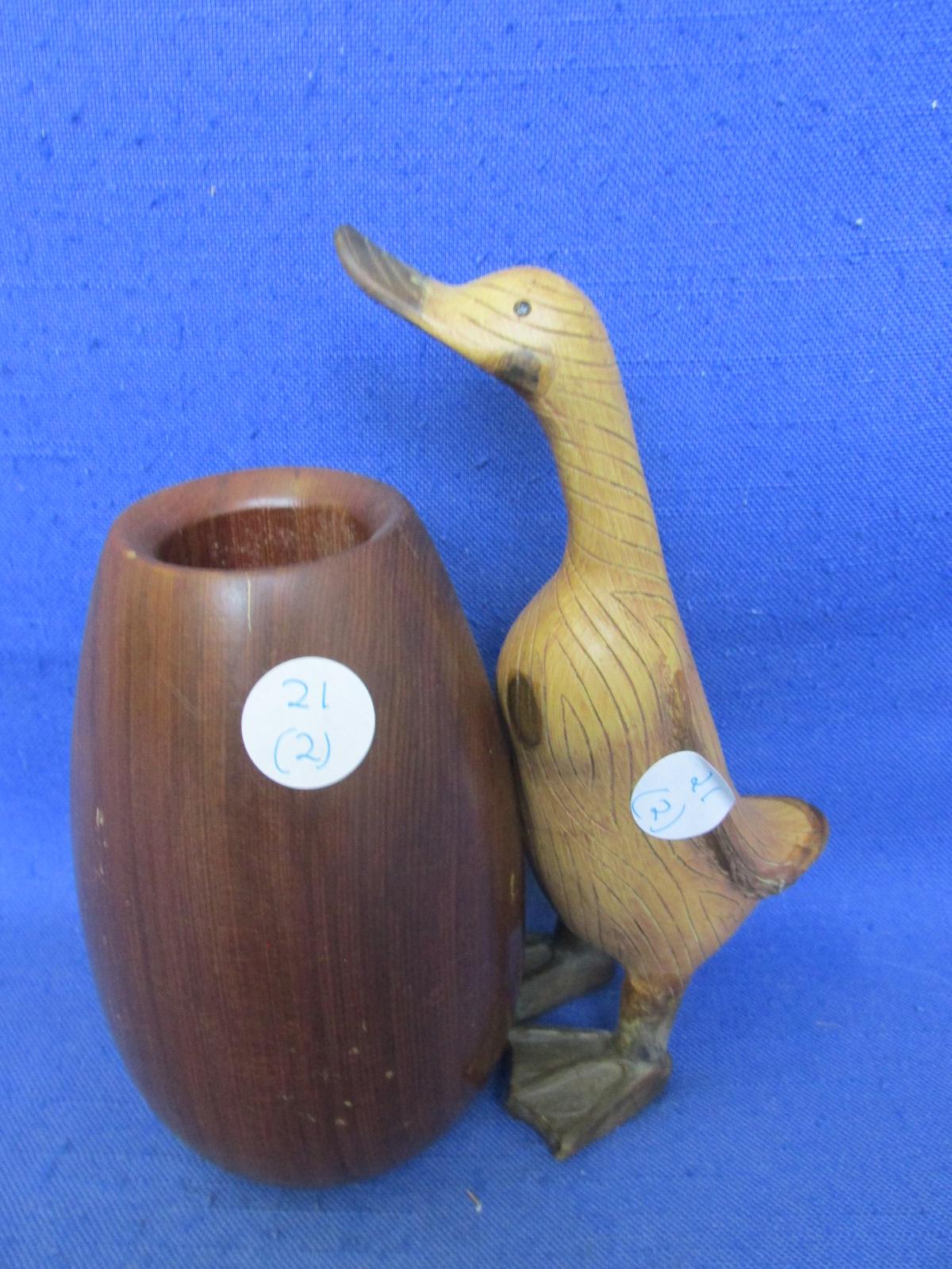 Lot Of 2 Decor Items – (1) Redwood Vase 5”T x 3”D – (1) Resin Duck 6 1/2”H x 3 1/2”W – Cute -