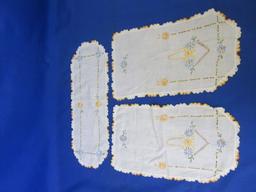 Vintage Lot Of Linens 1-White lace Applique 20”L x 13”W & 1-Embroidered 15”L x 11”W – 4 Doilies -