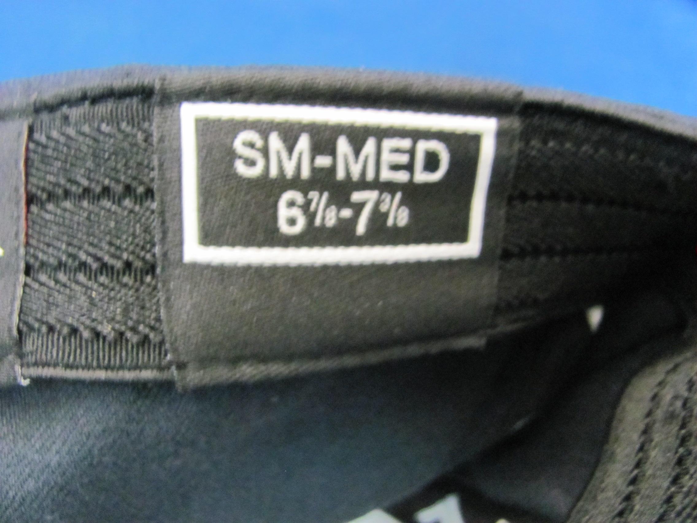 Sports & Other Fitted Caps (5) – New – As Shown