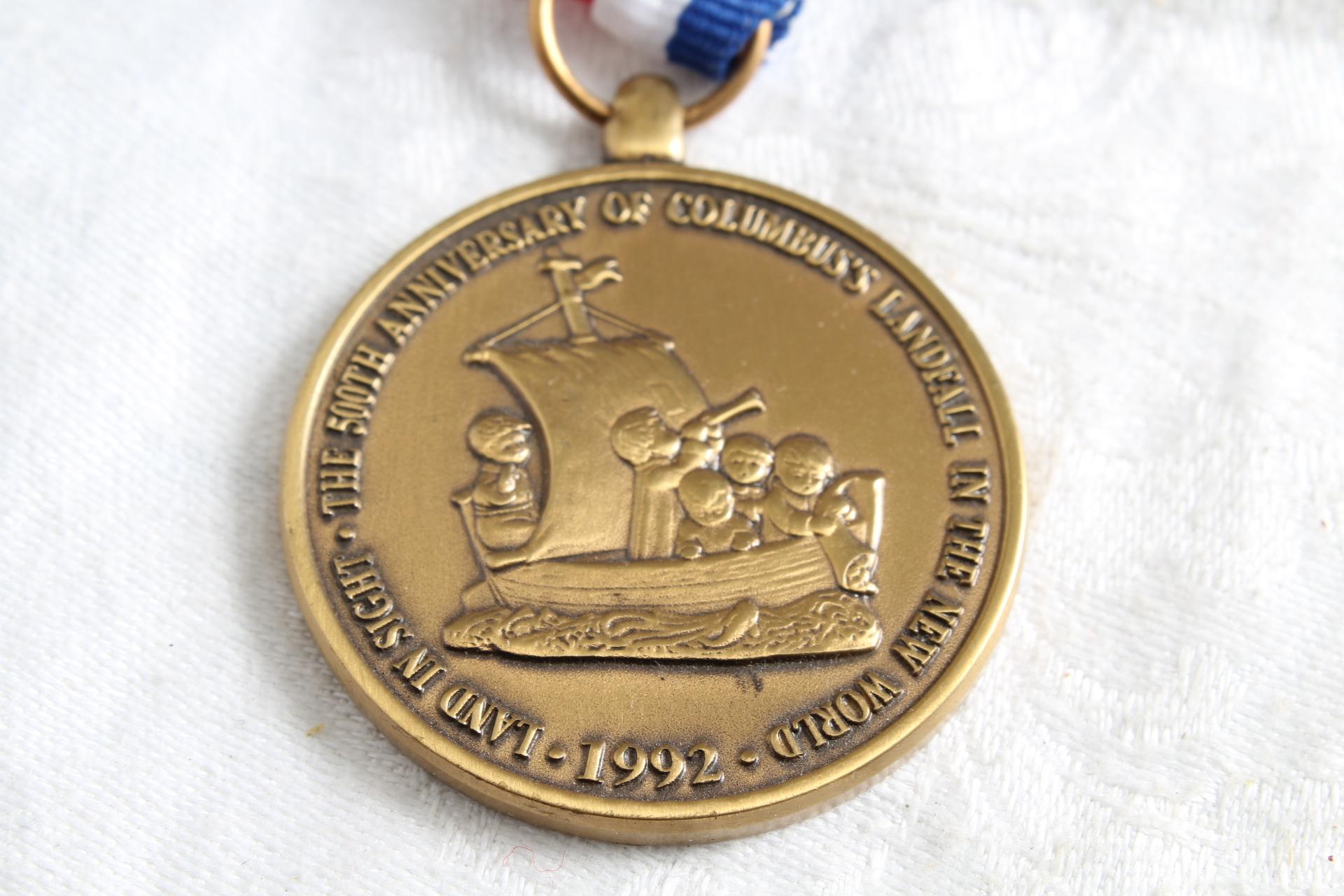 Vtg. Ronson Typhoon Lighter + 1492-1992 Quincentennial Hummel Medallion