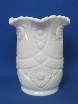 Milk Glass Vase – Sunburst Pattern by LE Smith – 5 1/2” tall