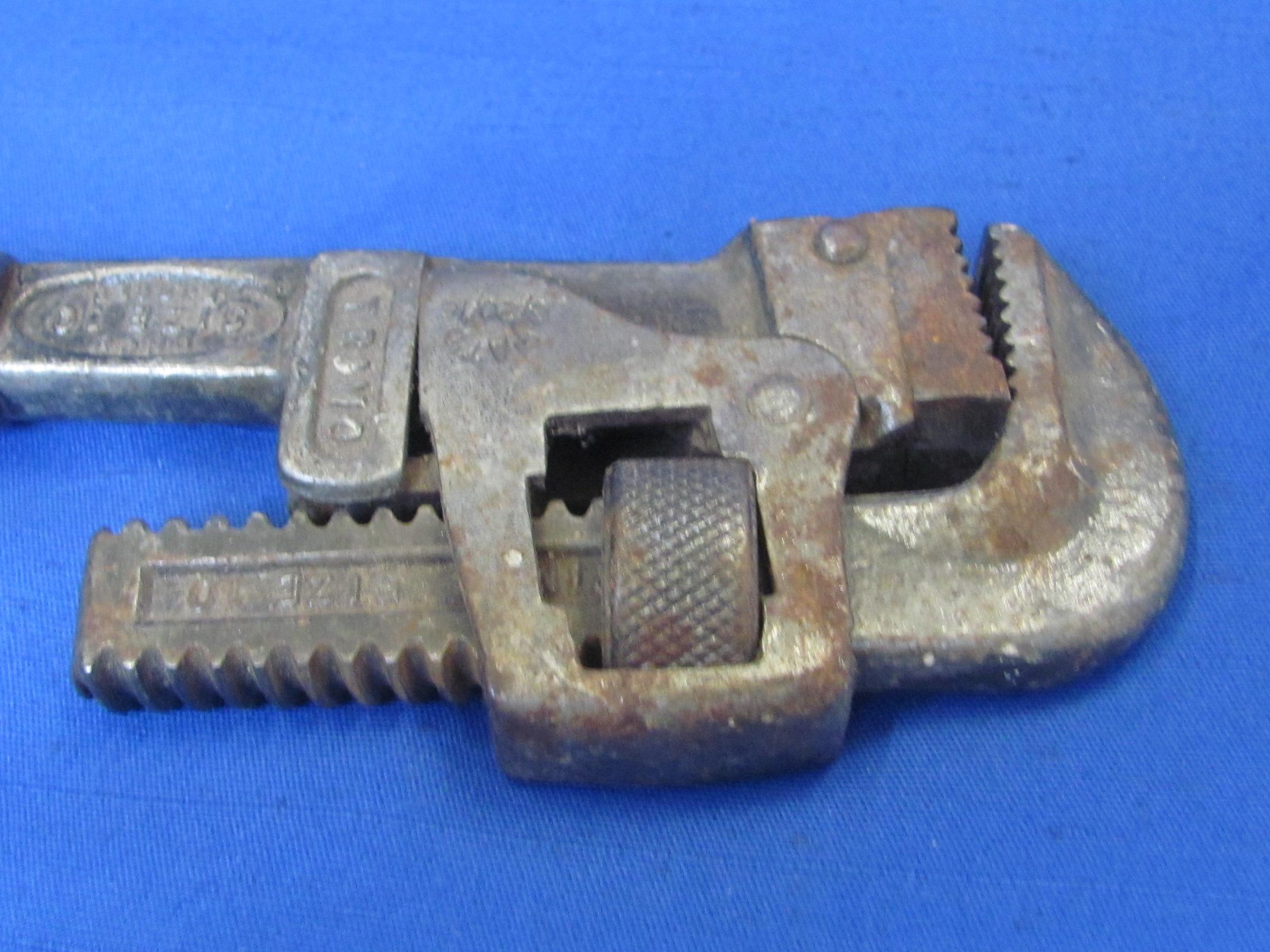 Trimo Pipe Wrench No. 10 – Patent Date 1916 – Made in Roxbury, Mass. - Wood Handle