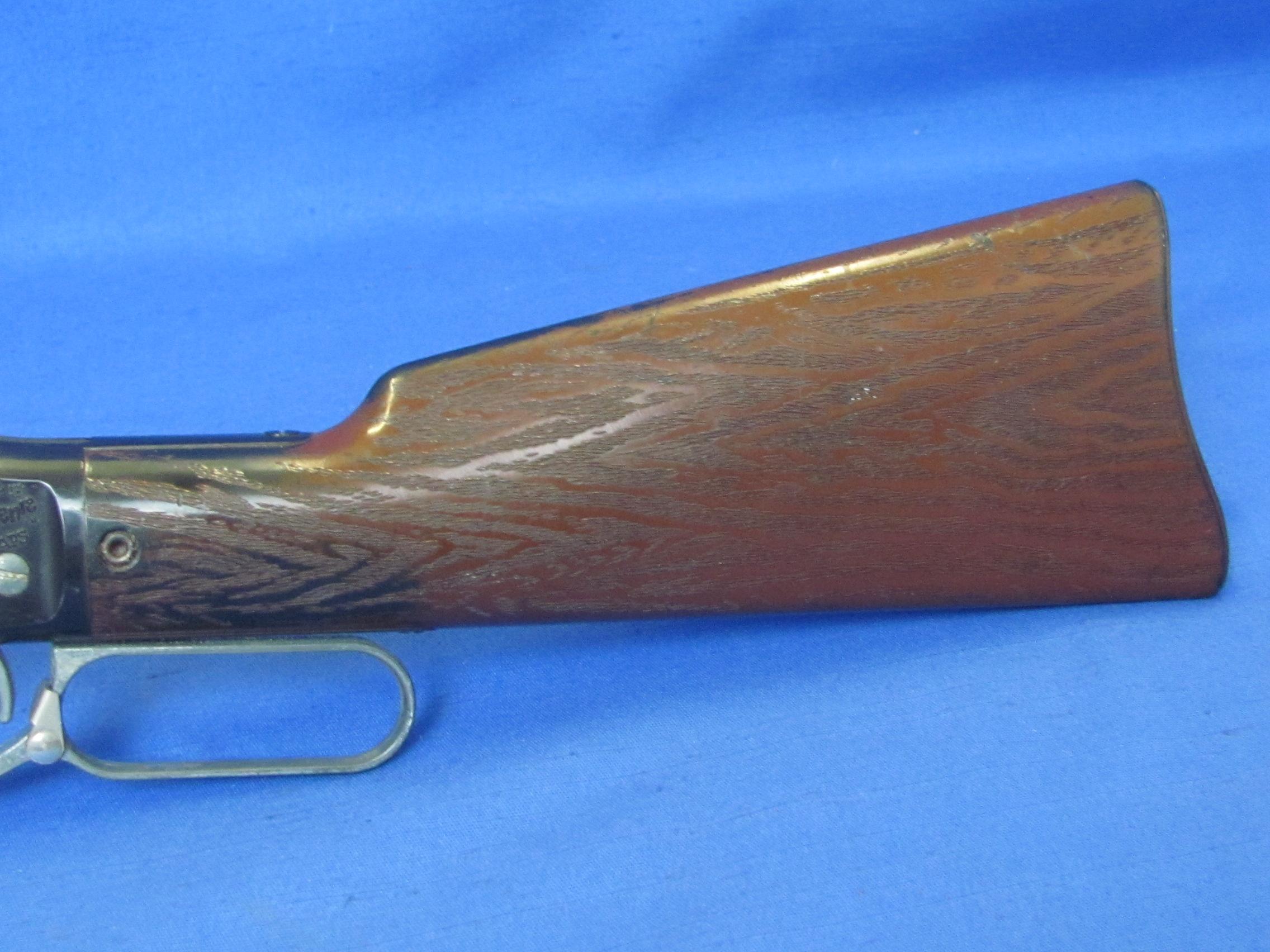 Vintage Mattel “Shootin' Shell” Winchester Rifle Cap Gun – 26” long – Works fine