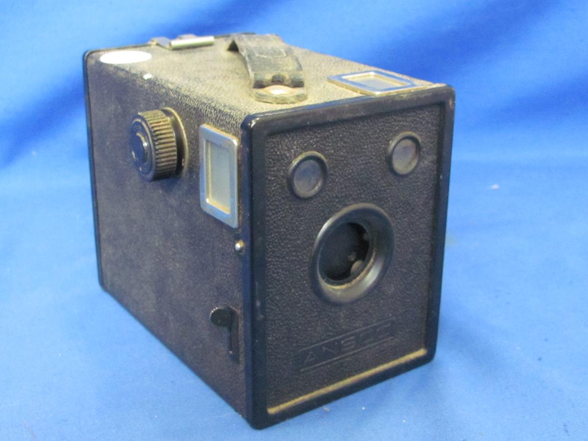 Vintage Camera - Slightly dusty case – Great for display/collection – Shutter opens & Closes