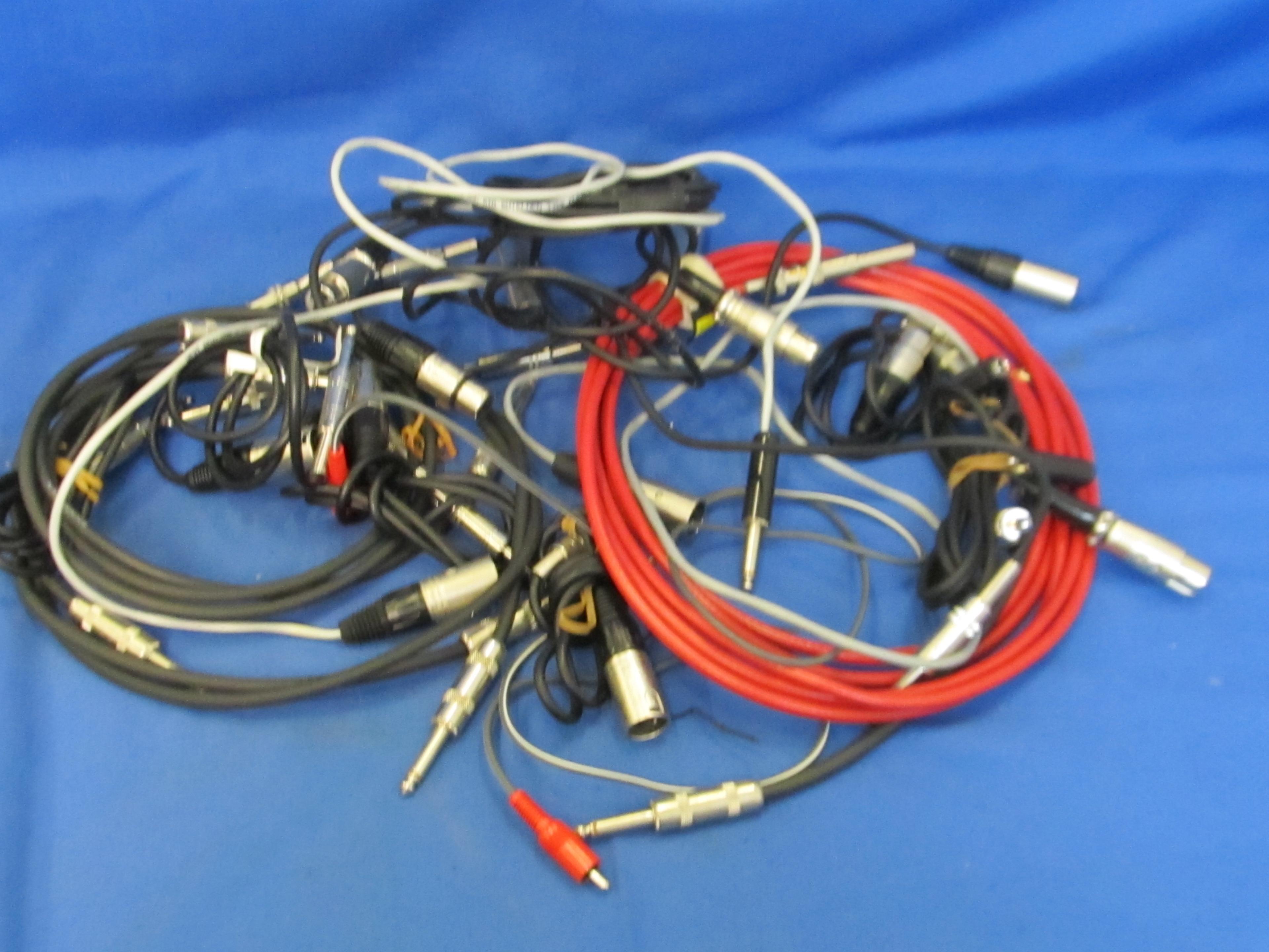 Mixed Lot Of Miscellaneous Adapters & Cables Consult Pictures For Lengths & Assortment -