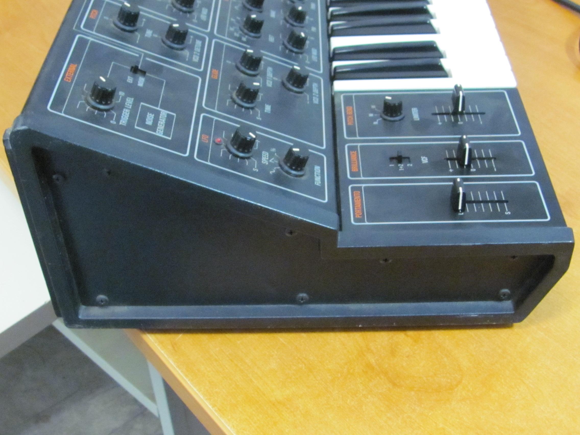 Yamaha CS-15 37-Key Monophonic/Duophonic Analog Synthesizer
