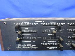 SAE 180 Stereo Parametric Equalizer – Tested And Lights Up -