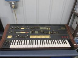 Yamaha CS70M Dual Channel Polyphonic Synthesizer -