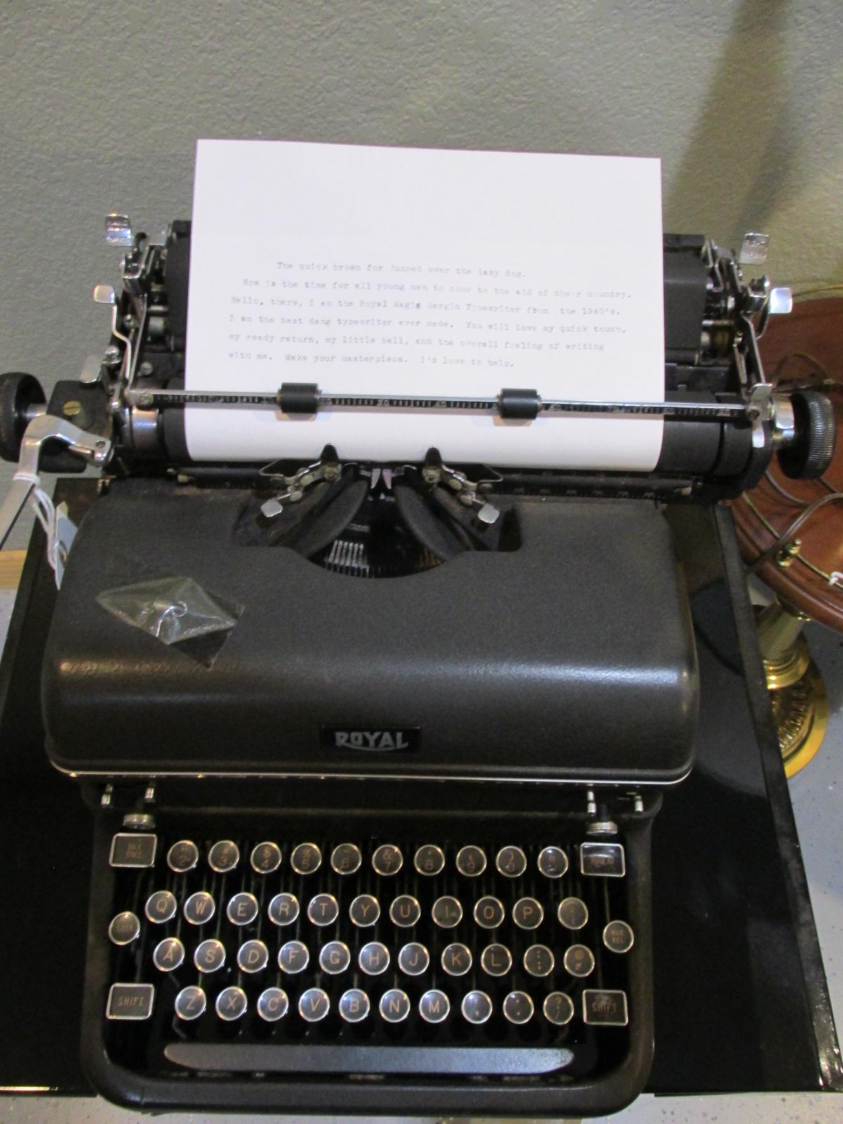 Royal Model 10  1940's Typewriter w/ Magic Margins & Original Metal Typewriter Stand