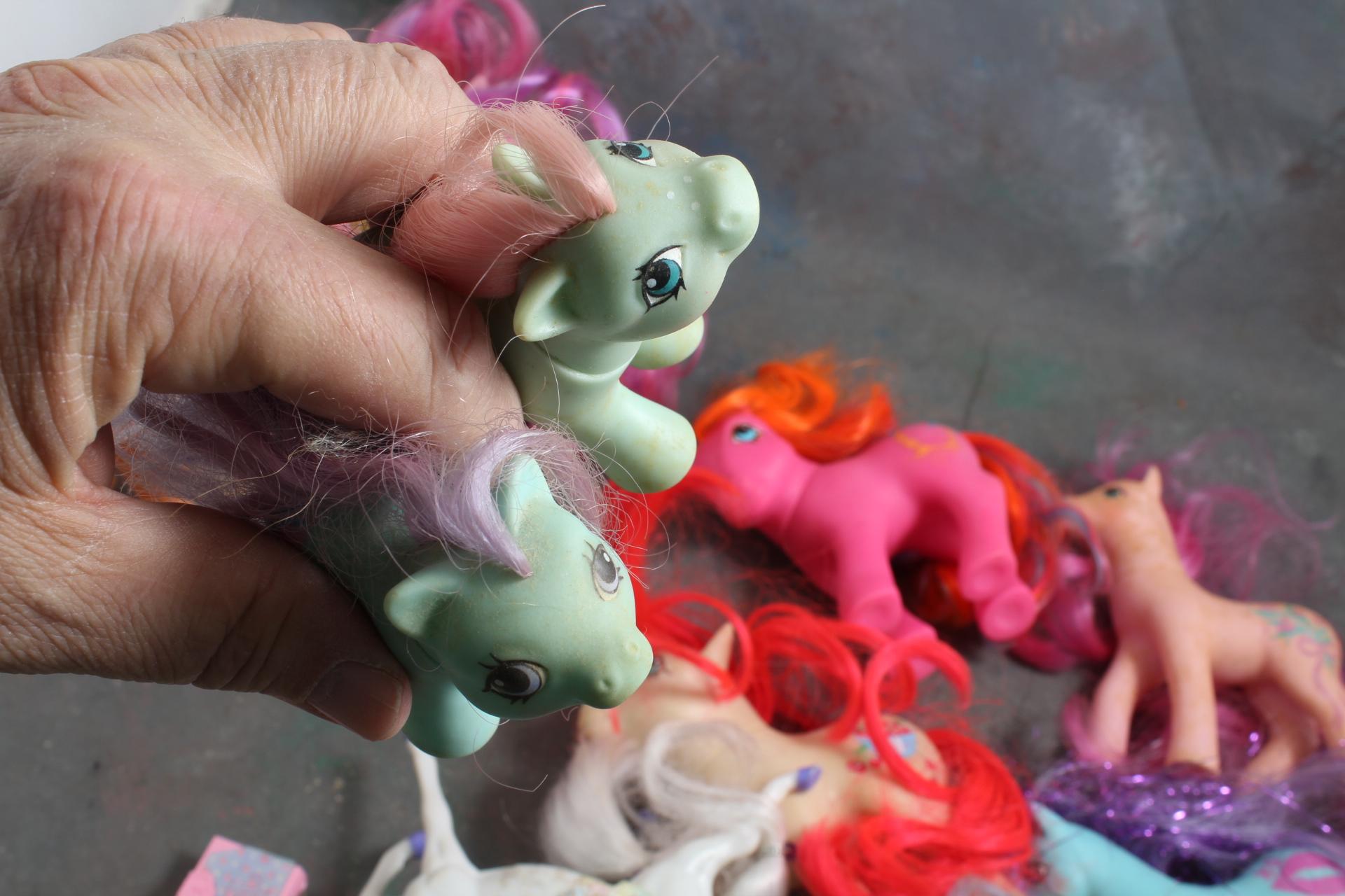 Large Lot of Vintage My Little Pony Ponies  All Look Good & Clean