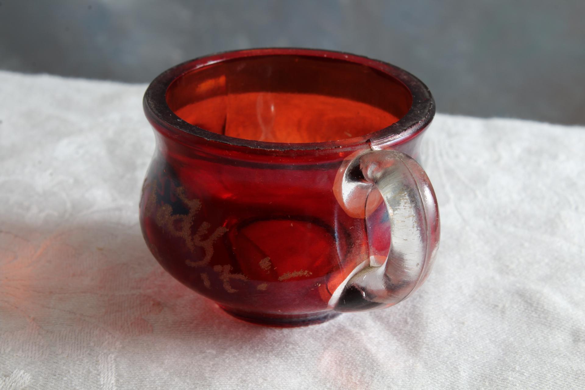 ca. 1900 Ruby Stained Commode Souvenir EVERYBODY IS DOING IT